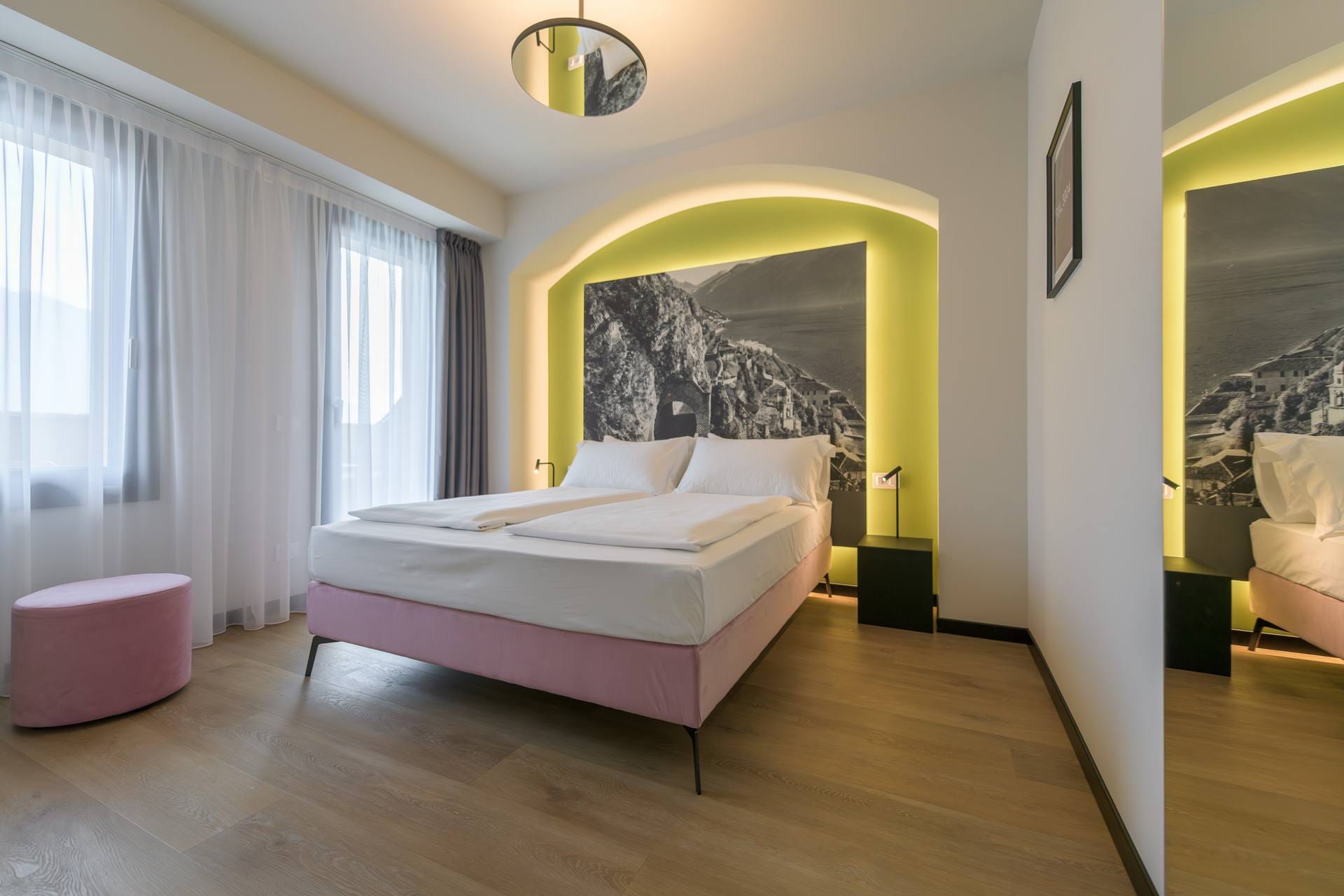 Suite Jacuzzi Villa Dirce Horstmann Hotels Garda 01